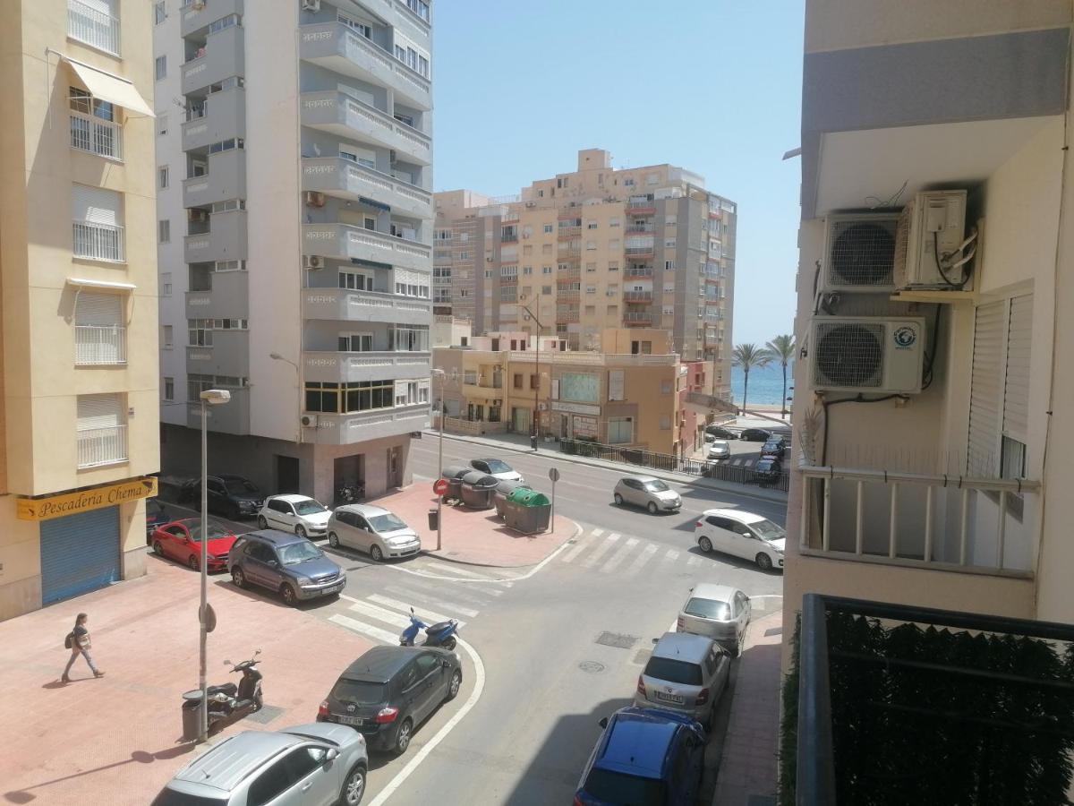 Piso Agradable Cerca De La Playa Apartment Алмерия Екстериор снимка