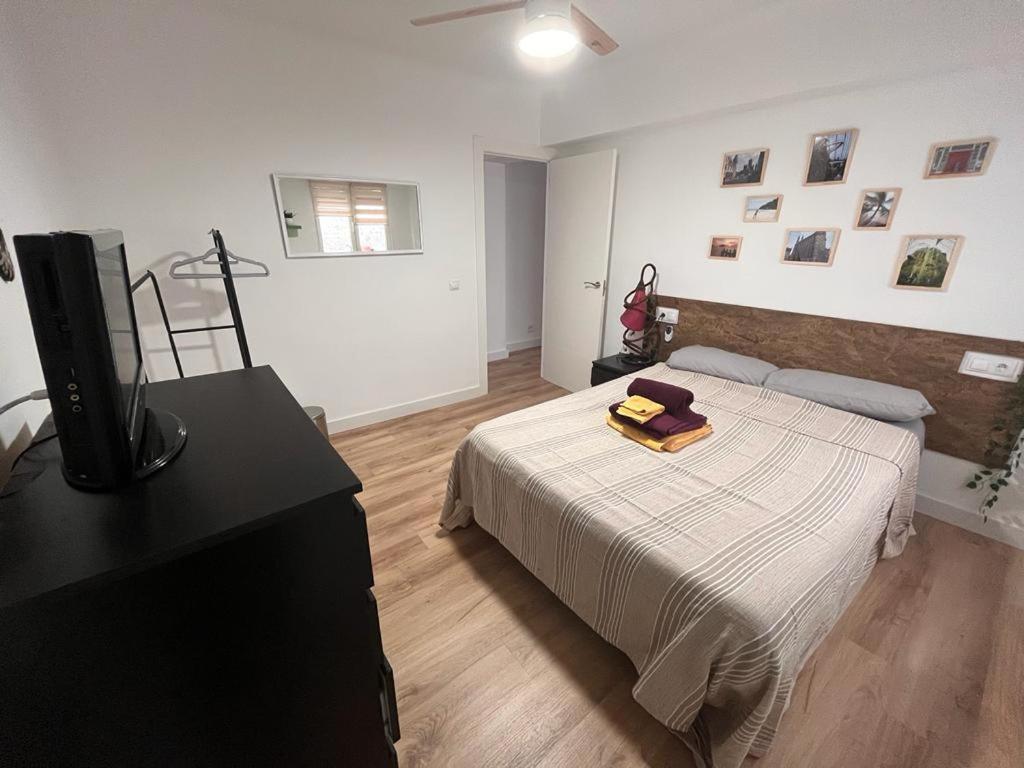 Piso Agradable Cerca De La Playa Apartment Алмерия Екстериор снимка
