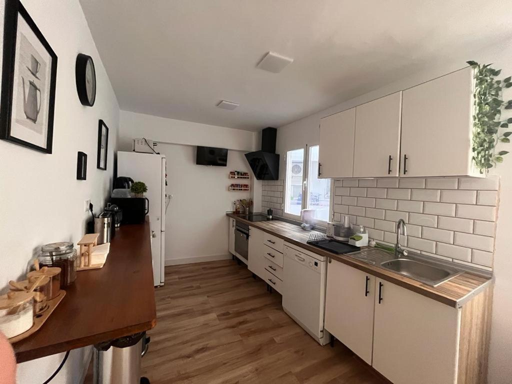 Piso Agradable Cerca De La Playa Apartment Алмерия Екстериор снимка
