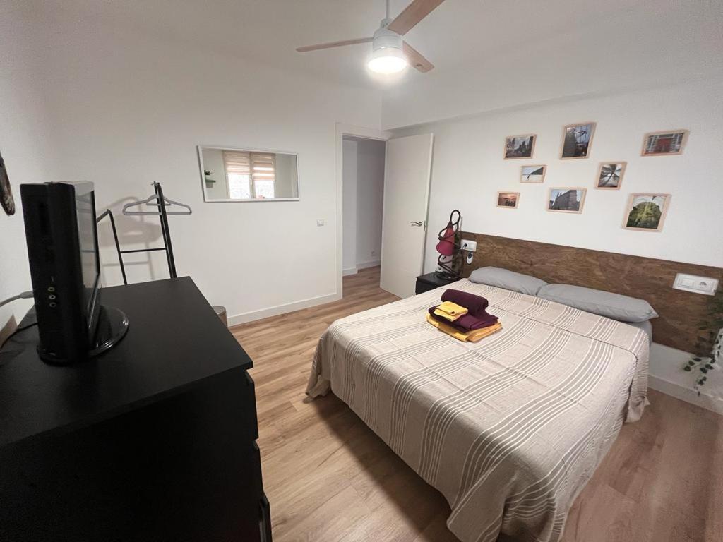 Piso Agradable Cerca De La Playa Apartment Алмерия Екстериор снимка